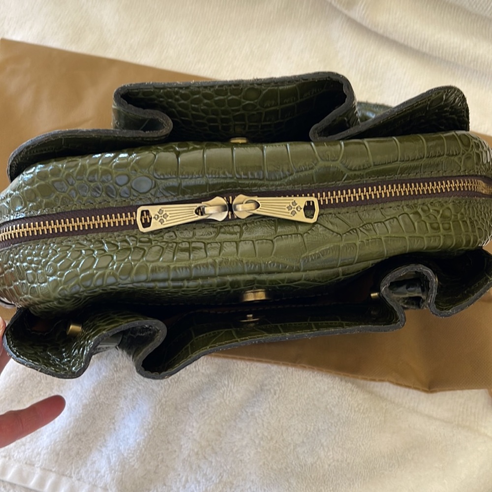 Patricia Nash Green Croc-Embossed Satchel - Picture 10 of 11
